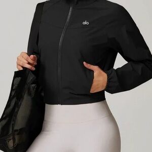 ALO Yoga Women's Utility Jacket in Black
